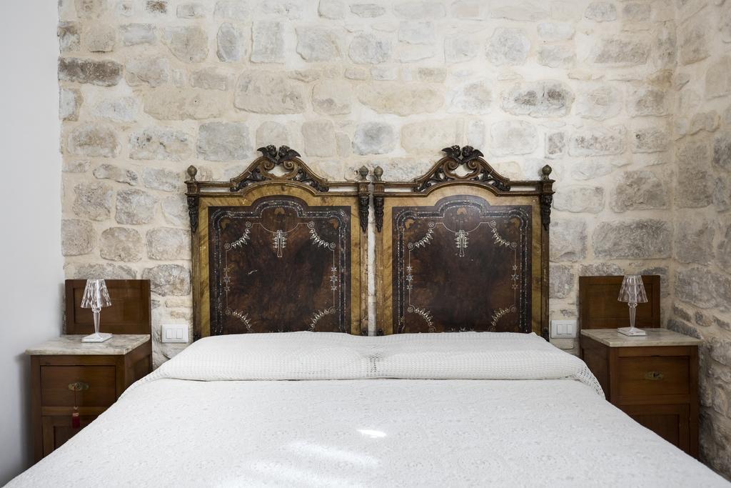 לינה וארוחת בוקר שיקלי Sanbartolomeo Casa & Putia מראה חיצוני תמונה