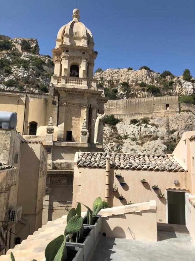לינה וארוחת בוקר שיקלי Sanbartolomeo Casa & Putia מראה חיצוני תמונה